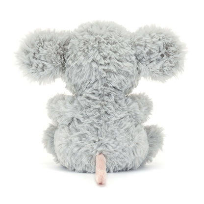 Rückansicht: Jellycat Yummy Mouse – sitzende graue Kuscheltier-Maus mit rosa Schwänzchen, kleinen Ohren und schwarzen Knopfaugen.