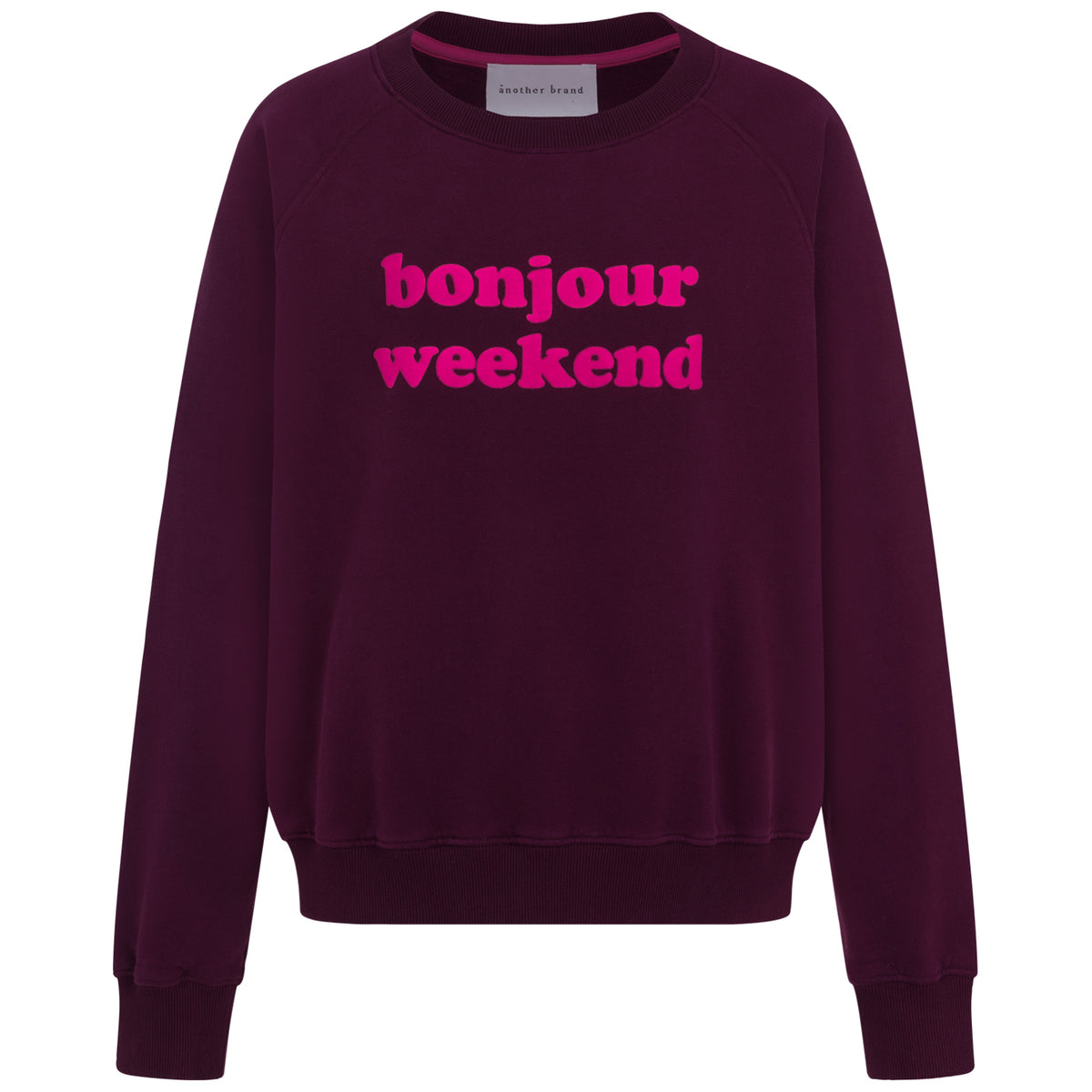 Vorderansicht: Sweatshirt „bonjour weekend“ in Bordeaux mit pinkem Flockprint auf der Brust und Bündchen