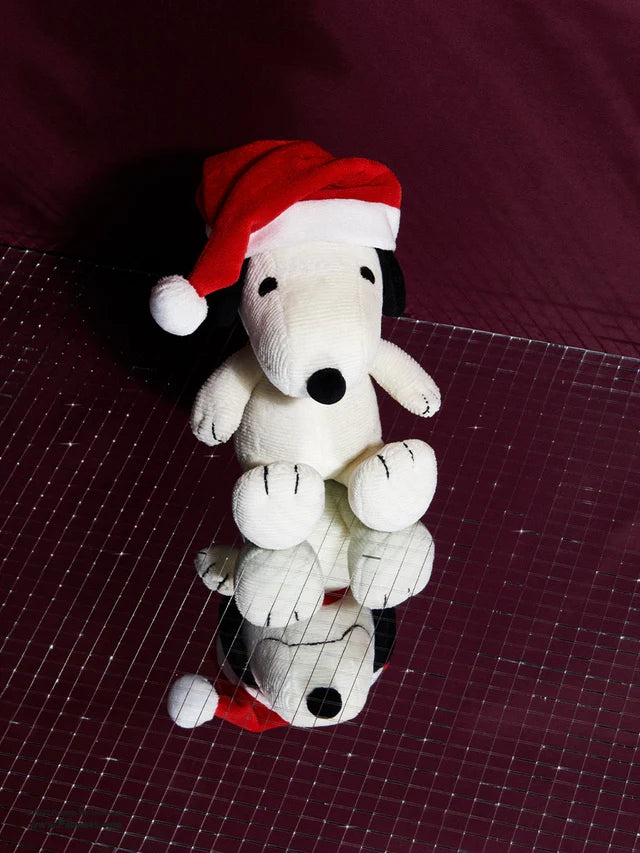 Snoopy Christmas mit Weihnachtsmütze, 17 cm von BON TON TOYS