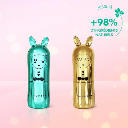 inuwet Lippenbalsam Cupcake in türkiser Metalldose mit Hasenohren und süßem Design mit Hinweis auf 98 % natürliche Inhaltsstoffe