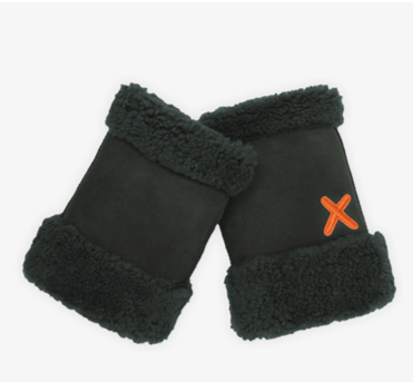 UNIO Hamburg Stulpe ST.MORITZ – warme Winter-Stulpe aus 100 % Lammfell, One Size, Unisex, erhältlich bei Nica’s Cosmos in München oder online